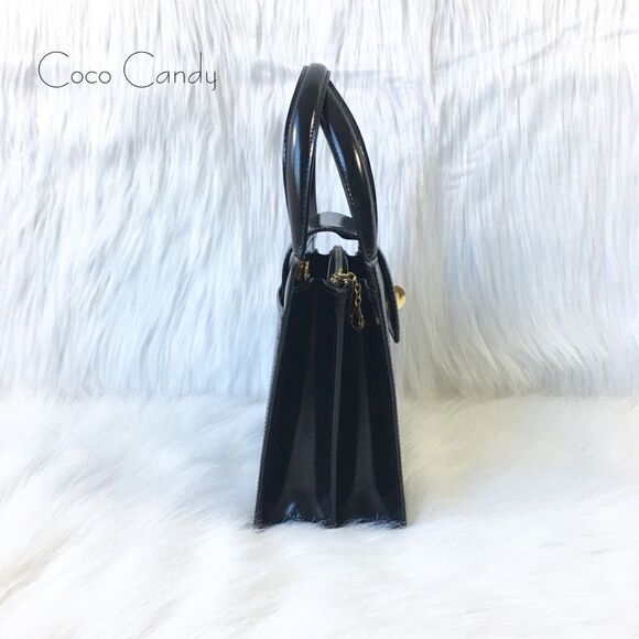 🔃Bulgari Black Leather Accordion Crossbody Bag - Picture 5 of 16